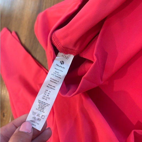 HeyNuts High-Performance Colorblock Leggings- Pink, Yellow, Teal, Blue, Purple - Picture 5 of 6